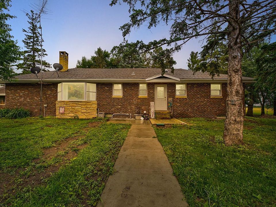 1st image of 83519 460th Ave