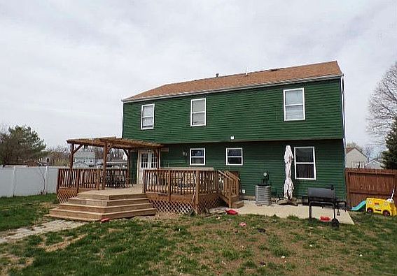 2nd image of 5477 Avonhurst Ct