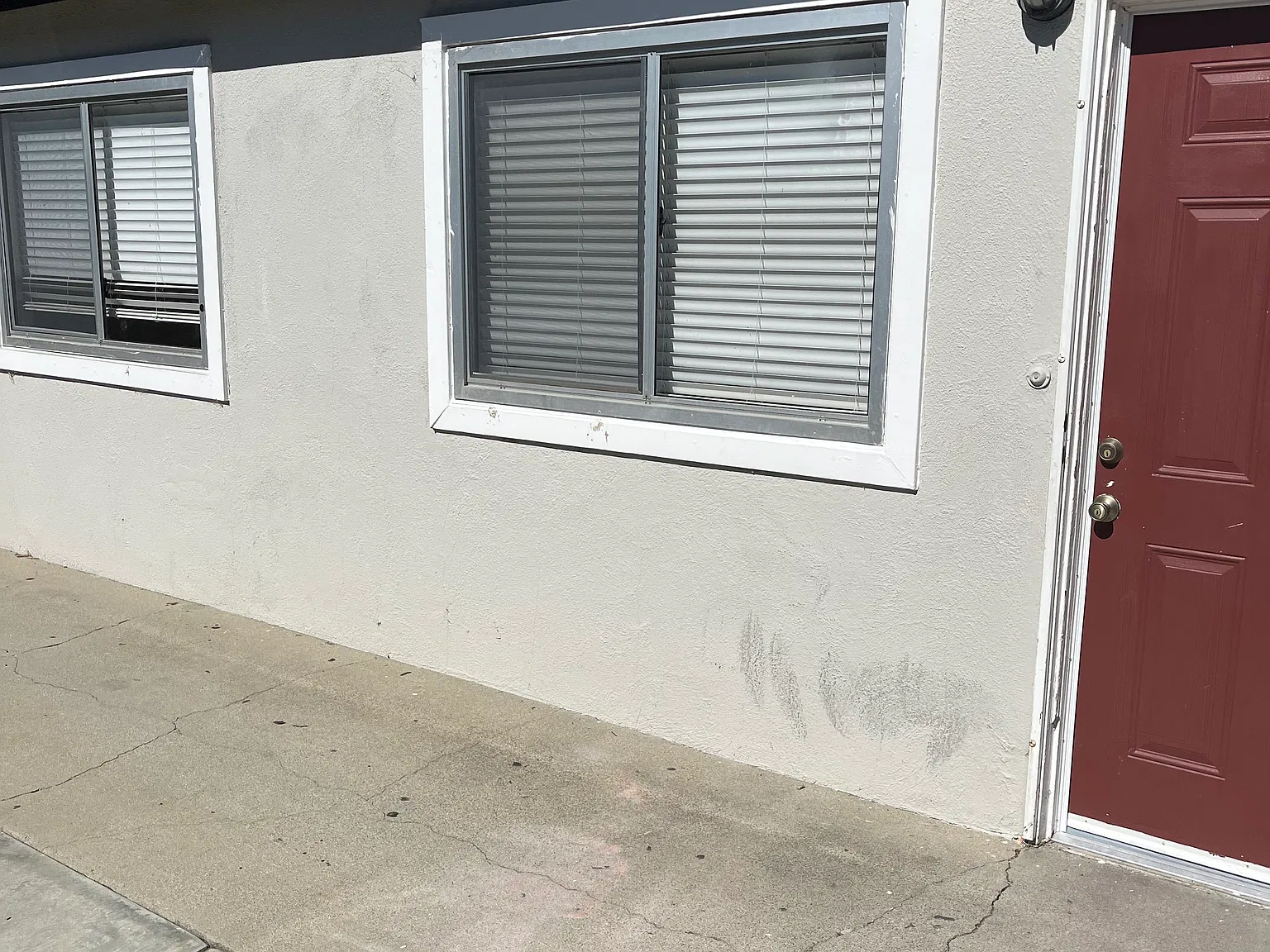2 bed, 850 sqft, $3,150 — Photo 2