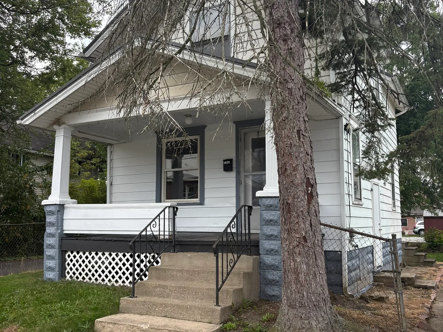 1920 3rd Street Southeast - 1 — Photo 2