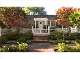 2220 Bryant St, Palo Alto, CA 94301