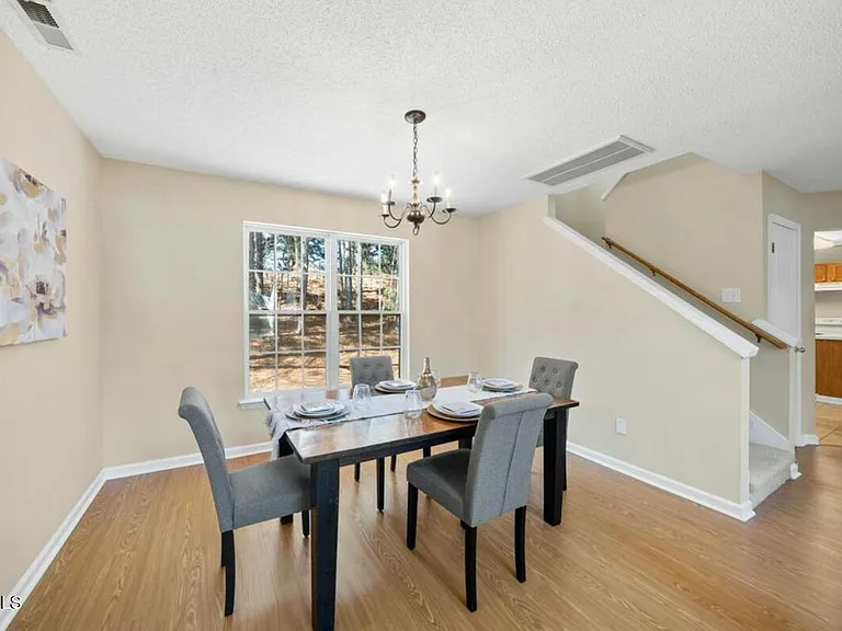418 Bergen Ave — Photo 5