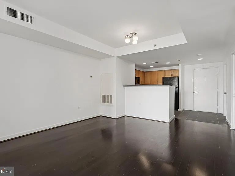 3883 Connecticut Ave NW #619 — Photo 32