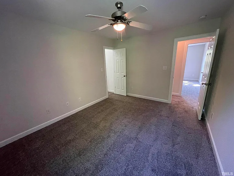 112 Worthington Ct — Photo 38