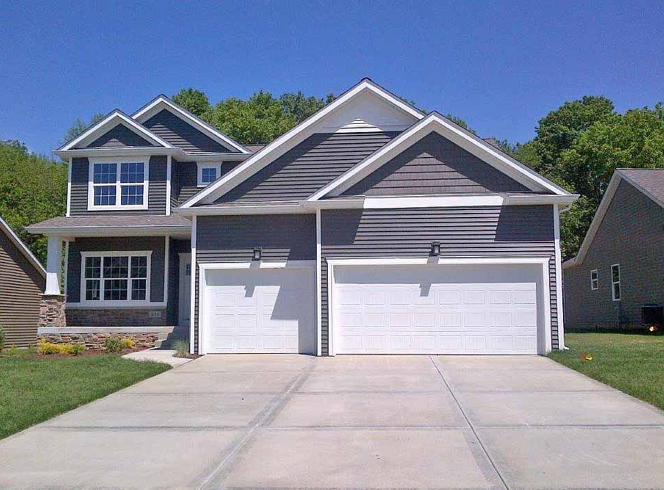 1st image of 833 E Shakespeare Dr