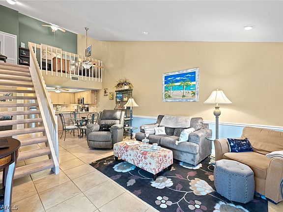 3rd image of 8977 Somerset Blvd