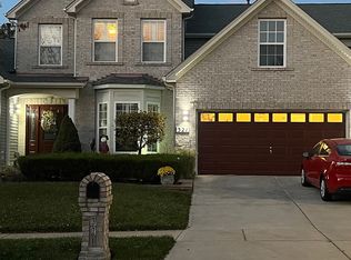 321 Magnolia Valley Dr, O'Fallon, MO 63366