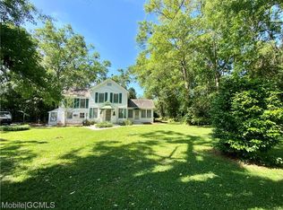 2512 Fairway Dr, Mobile, AL 36606