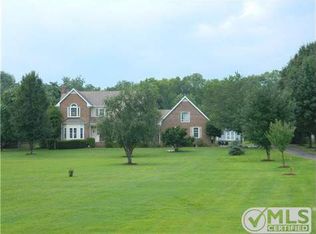 3026 Cages Bend Rd, Gallatin, TN 37066