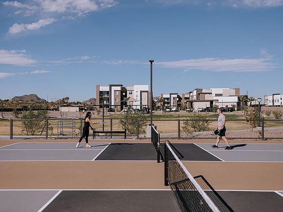 Convenient on-site Pickleball Courts at The Park