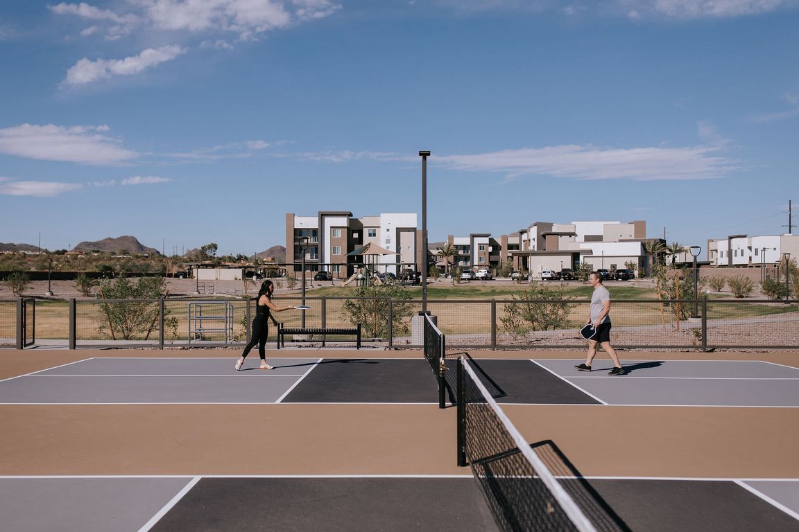 Convenient on-site Pickleball Courts at The Park