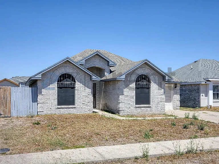 6053 Blanco River St — Photo 4