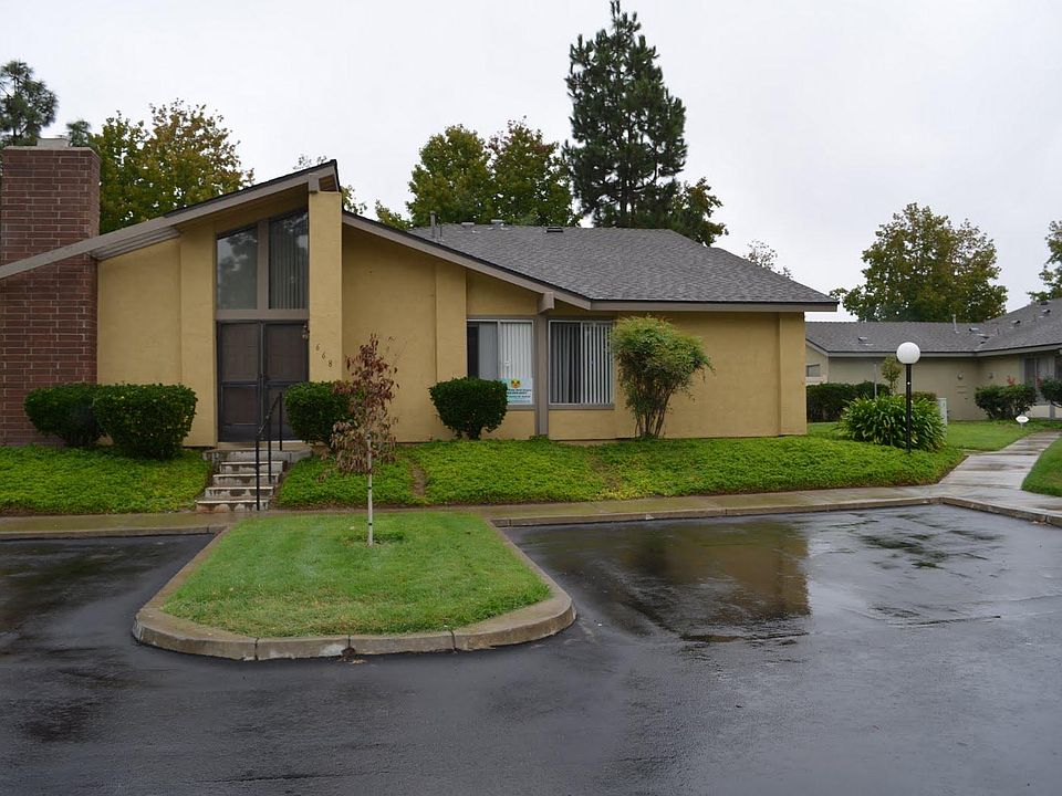 1st image of 668 Kumquat Way