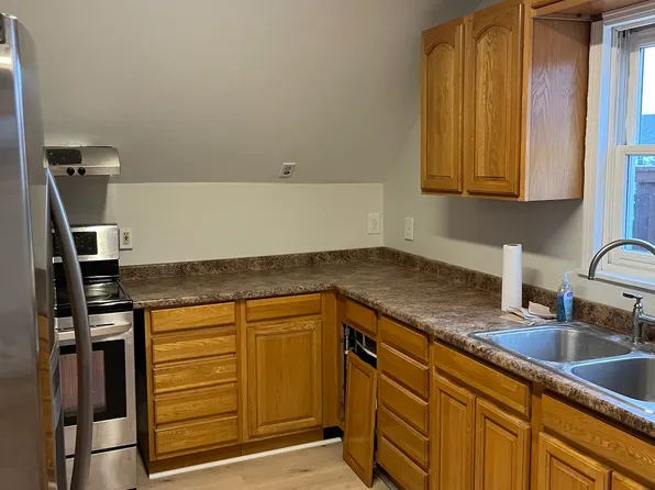 25 Hancock St #2, Whitman, MA 02382
