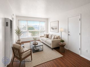4217 Carlin Ave., Lynwood, CA 90262