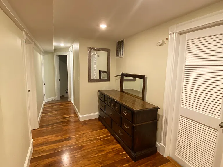 16 Crescent Ave #B — Photo 39