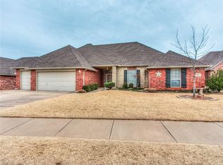 128 Bonaire Dr, Edmond, OK 73013