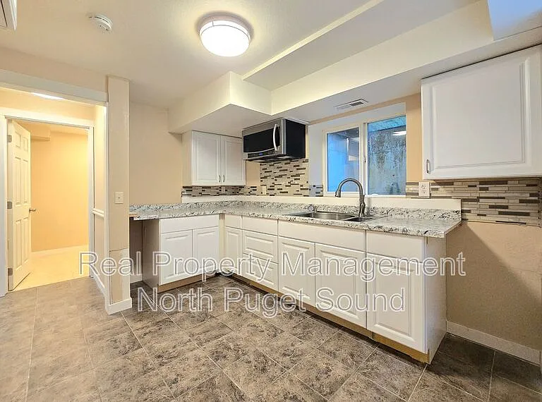 10914 Willow Rd #A — Photo 24