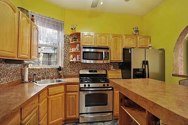 Sold by Corcoran | media 13