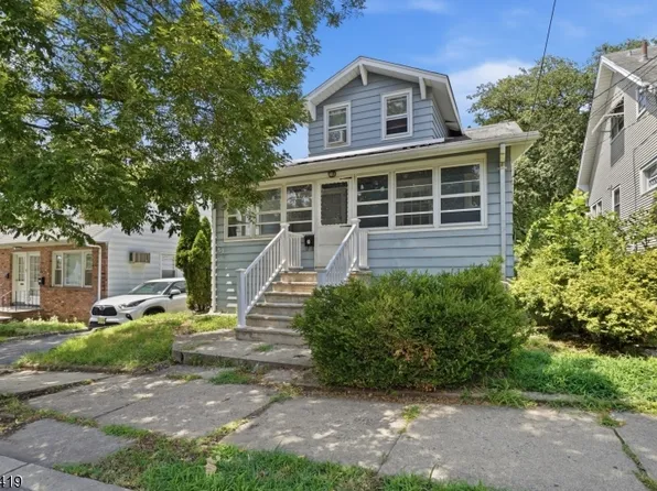 51 N 17Th St, Prospect Park Boro, NJ 07508