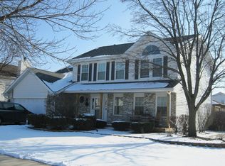 8045 Parkside Dr, Frankfort, IL 60423
