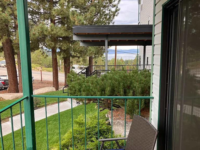 313 Tramway Dr #9 — Photo 1