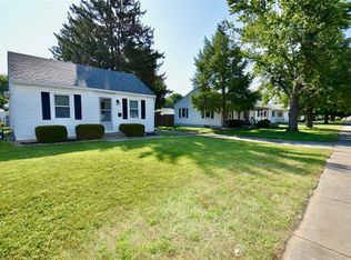 1135 N Lynhurst Dr, Indianapolis, IN