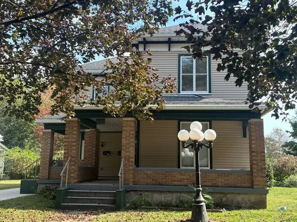 1225 N 9th St #2, Terre Haute, IN 47807