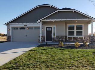 2449 W Foxglove Dr, Nampa, ID 83686