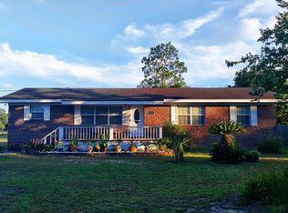 5757 Eagle Dr, Milton, FL 32570