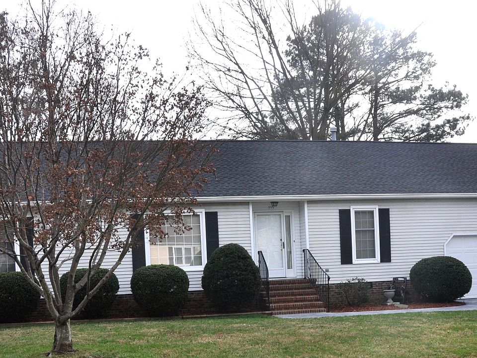 1st image of 111 Coachman Dr