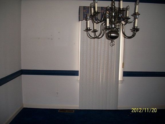 5th image of 138 Vance St