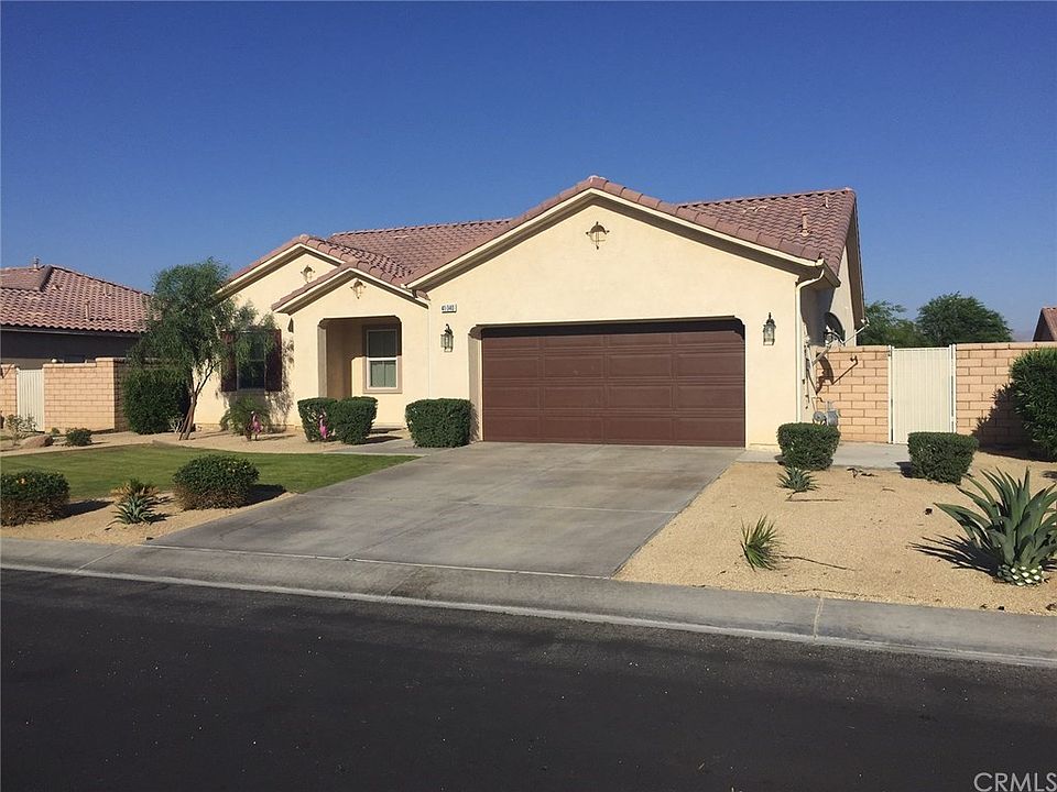 2nd image of 41340 Montcalm Ct
