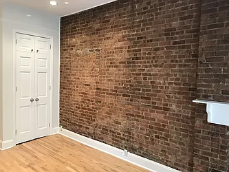 Rented by Metropolis Real Estate of Manhattan