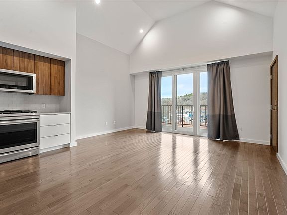 2nd image of 163 Hyde Park Ave #163B