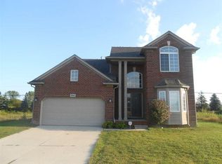 58965 Westmoore Cir, New Haven, MI