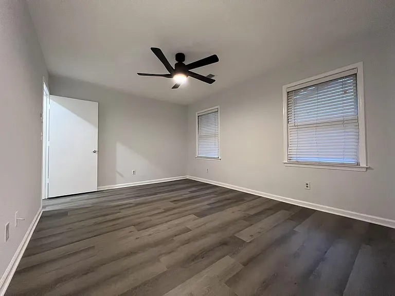 5020 Leeshire Trl — Photo 28