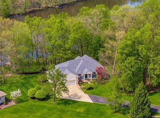 4561 River Pointe Blvd, Niles, MI 49120