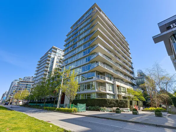 138 W 1st Ave #1404, Vancouver, BC V5Y 0H5