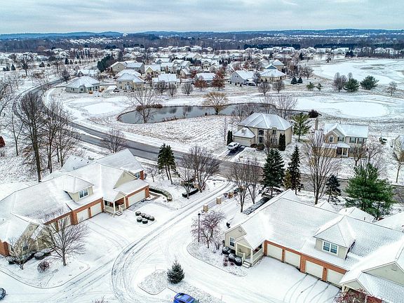 5th image of 7043 Greensview Village Dr
