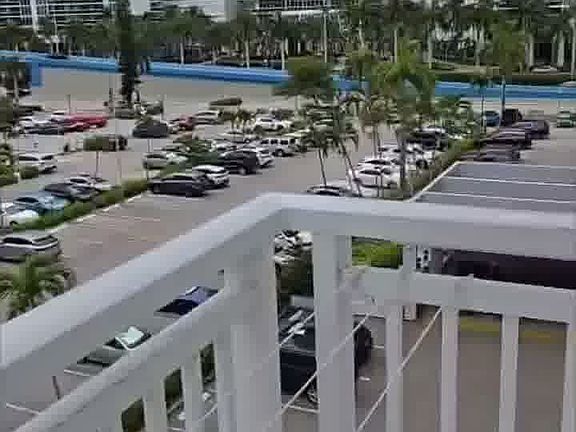 4th image of 1849 S Ocean Dr APT 501