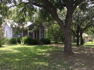 401 W Couts St, Weatherford, TX 76086
