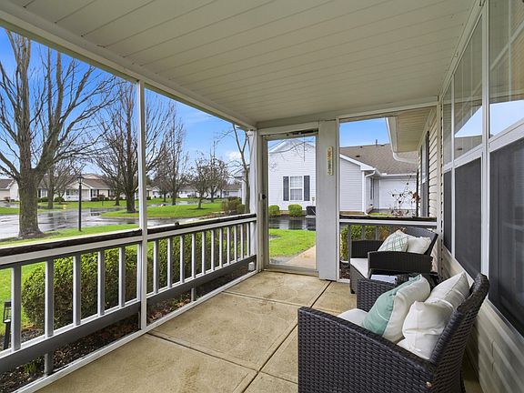 3rd image of 8607 Victoria Meadow Ln