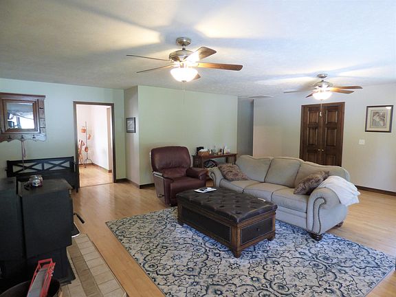 4th image of 4061 County Road 55