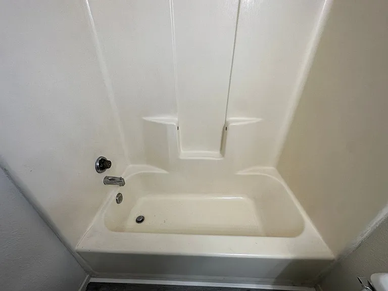 114 S Parsons Ave #G — Photo 32