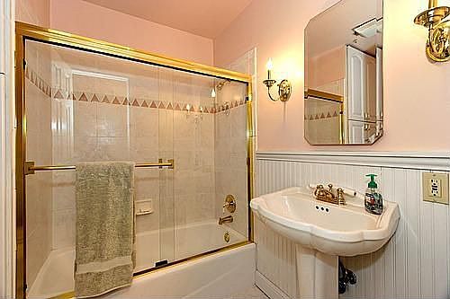 4th image of 7726 Ironwood Dr
