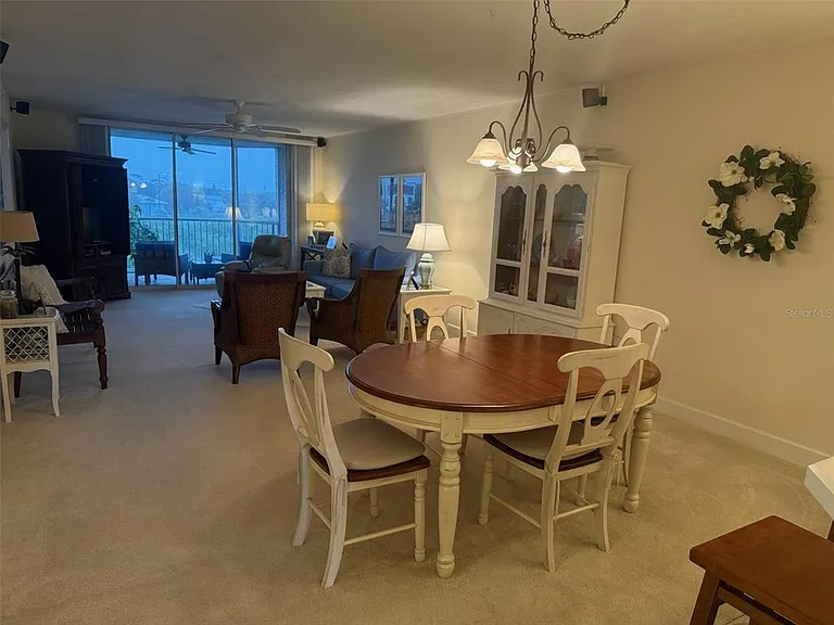426 Bouchelle Dr #303 — Photo 17