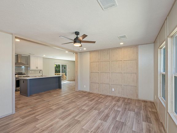 4th image of 316 E Lafavre Ln