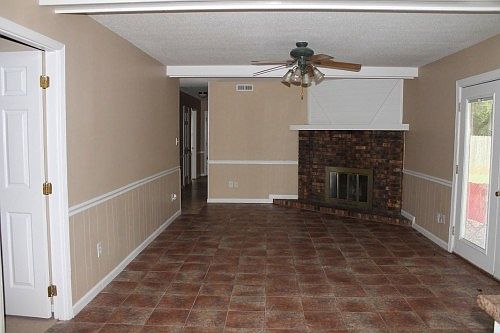 4th image of 12023 Runningmeade Trl SE