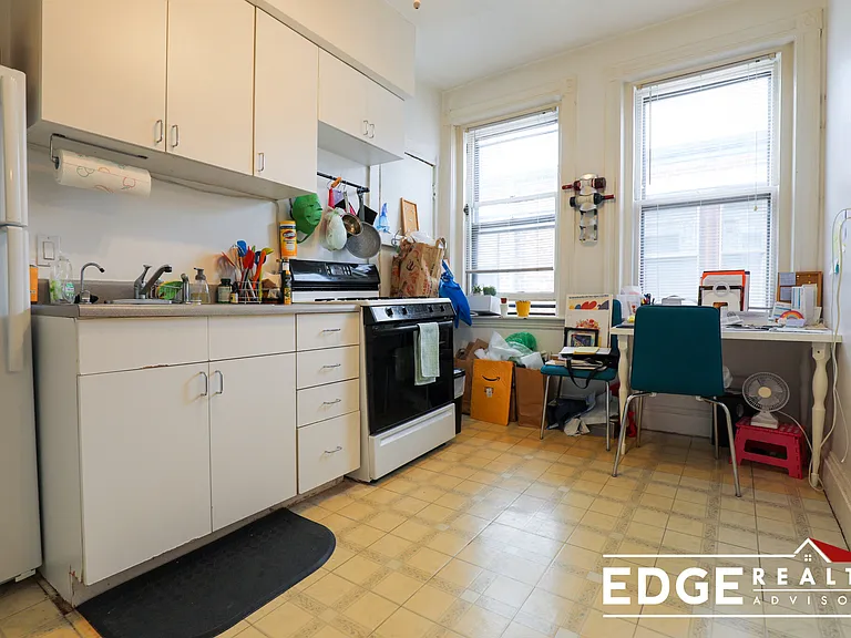 5 Braemore Rd #23 — Photo 4